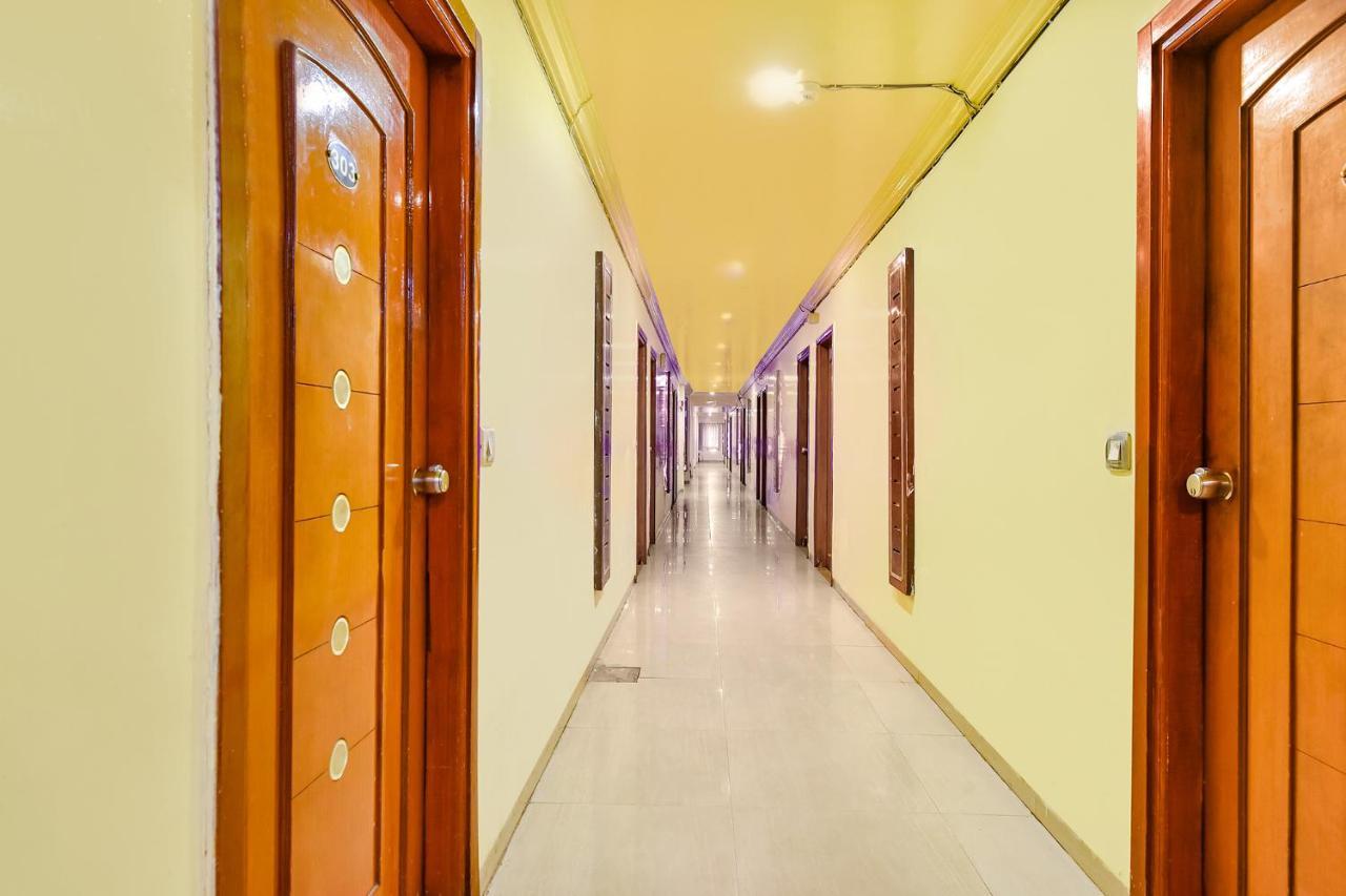Fabhotel Kadamb Inn อาเมดาบัด ภายนอก รูปภาพ